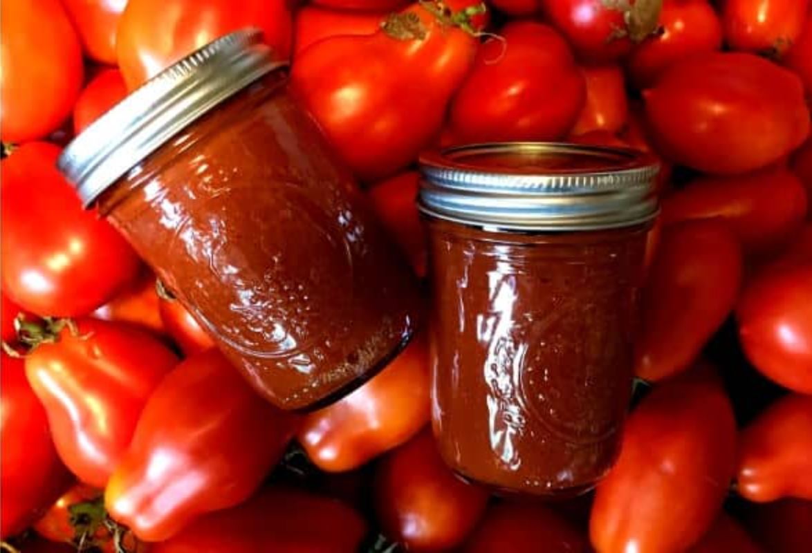 Výborný domácí kečup z rajčat (klasický)