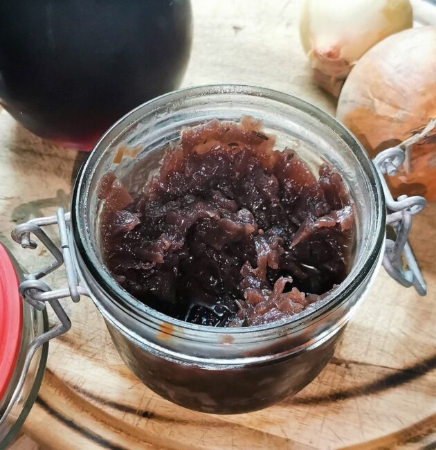 Cibulové chutney