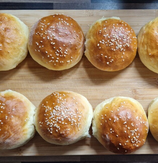 Máslové briošky na burger