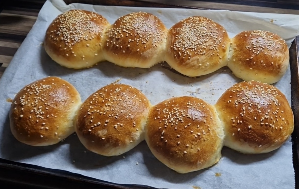 Domácí housky na hamburger