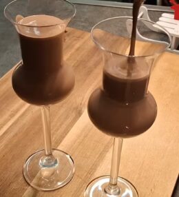 Vánoční čokoládový likér